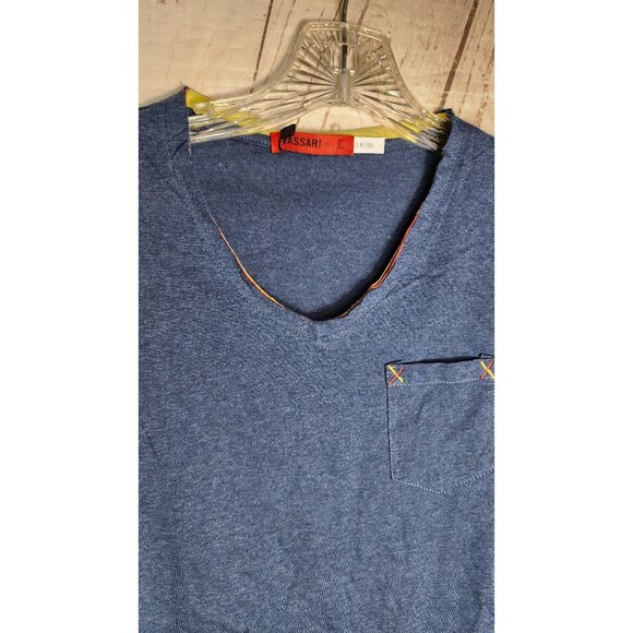 Vassari Los Angeles Navy Blue V-Neck Designer Shirt Large – Stylish Cut Hem - Picture 8 of 16